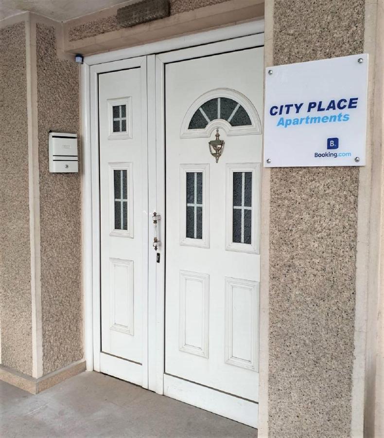 City Place Apartments Kumanovo Luaran gambar