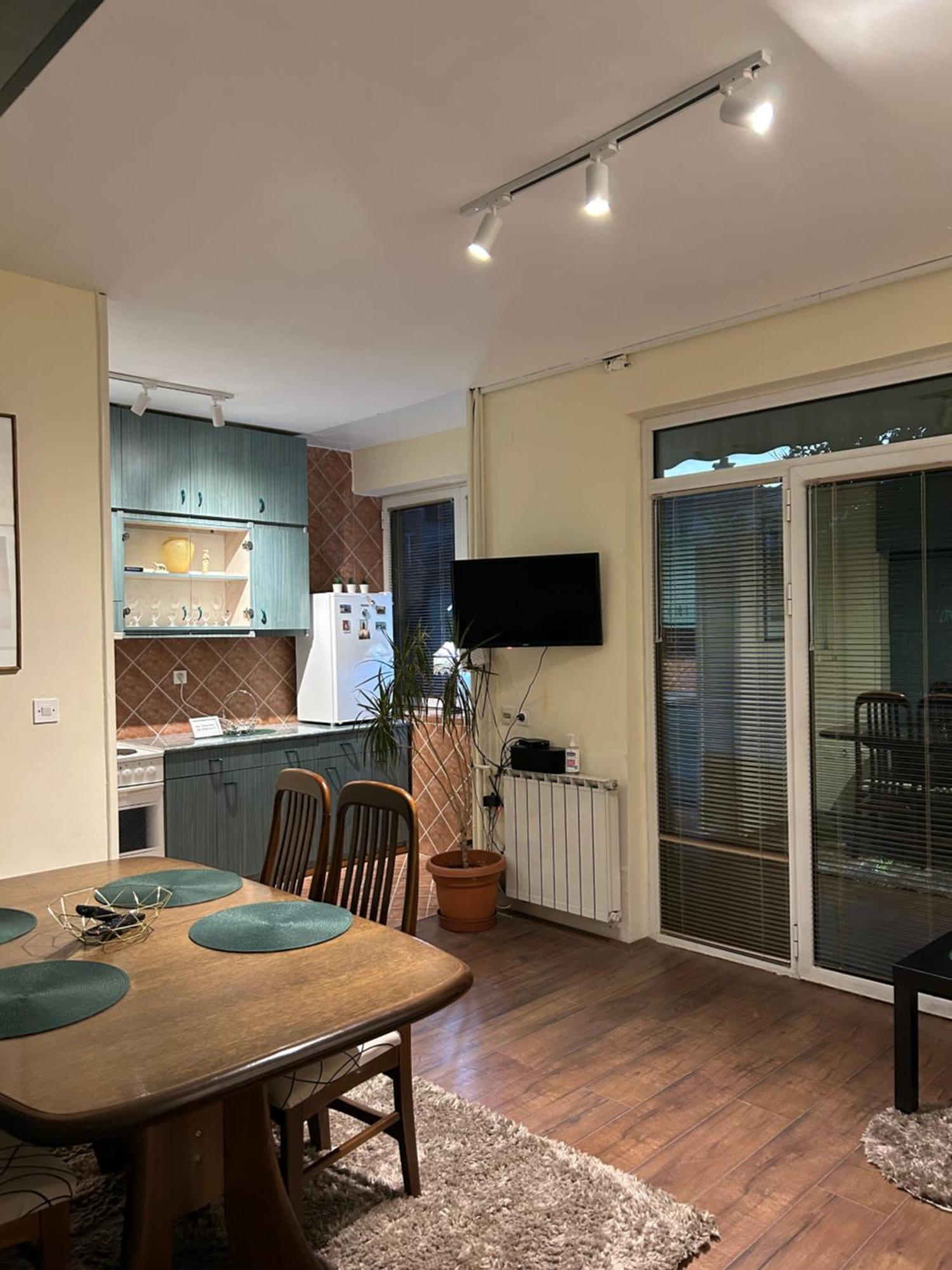 City Place Apartments Kumanovo Luaran gambar