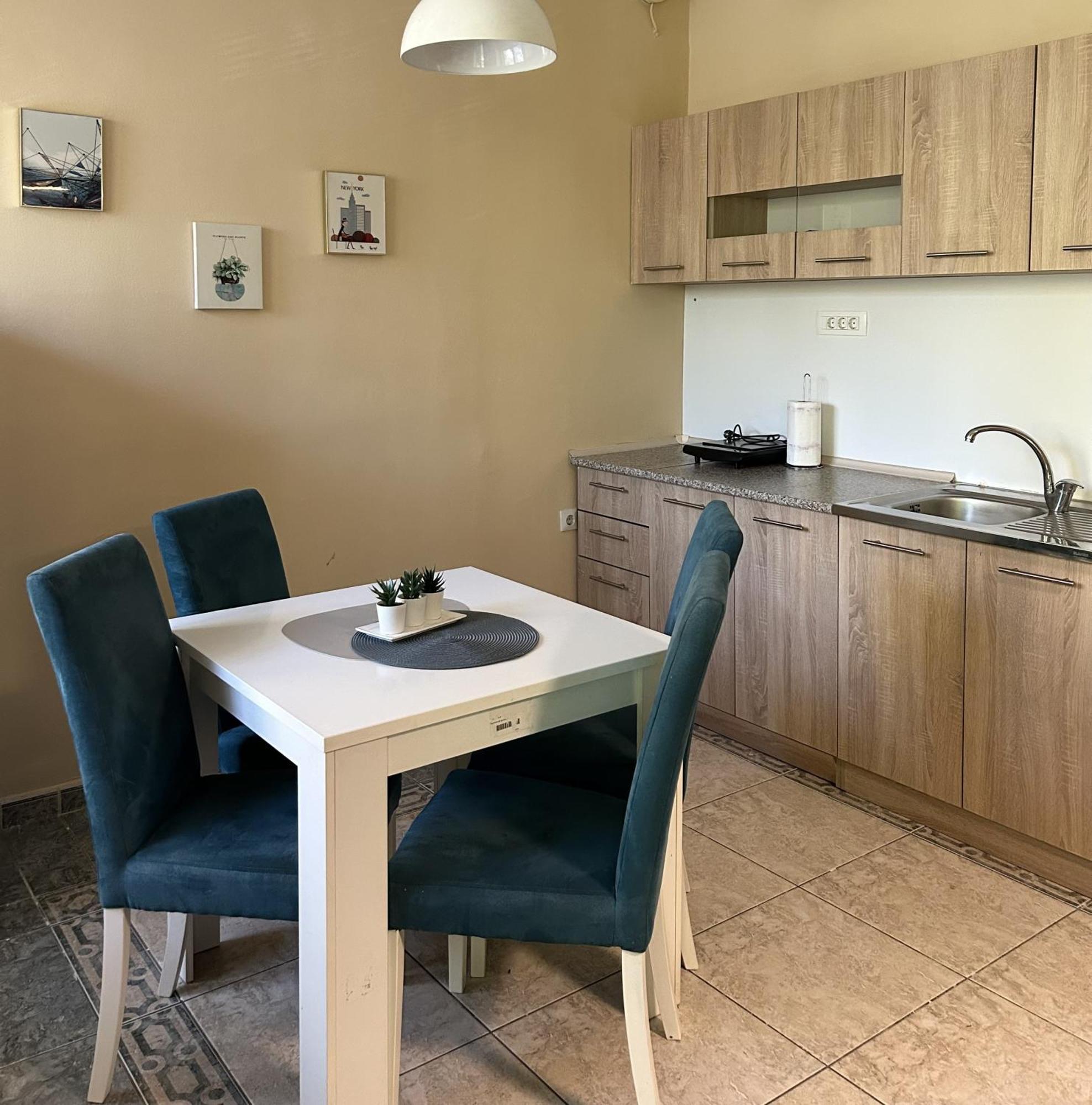 City Place Apartments Kumanovo Luaran gambar